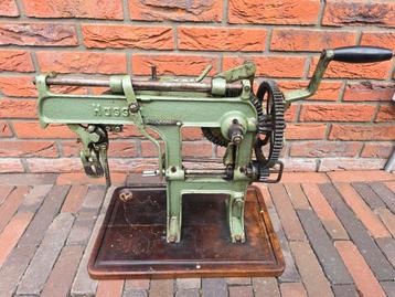Antieke industriële werkende Hassia appelschilmachine 1890S beschikbaar voor biedingen