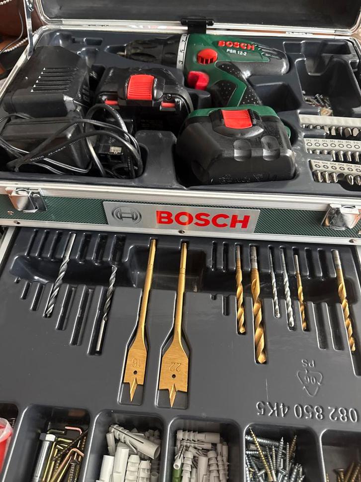 Bosch PSR 12-2 Accuboormachine met accessoires, Doe-het-zelf en Verbouw, Gereedschap | Boormachines, Gebruikt, Boor- en Schroefmachine