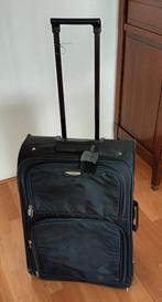 Zwarte Carlton koffer met wieltjes en handvat stevige stof, Gebruikt, 35 tot 45 cm, Ophalen, 60 tot 70 cm