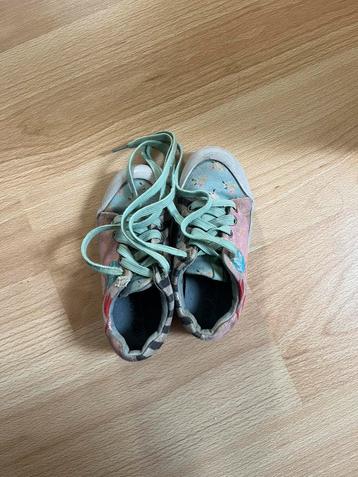 Sneaker voor meisje in maat 27 beschikbaar voor biedingen