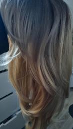 Mooie nieuwe blonde pruik/haarwerk 24 inch, Sieraden, Tassen en Uiterlijk, Ophalen of Verzenden, Nieuw, Pruik of Haarverlenging