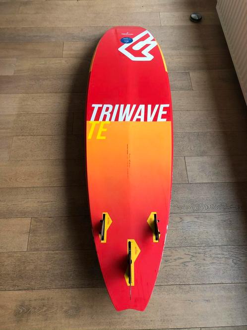Fanatic (Duotone) Triwave TE 74 (team edition) waveboard, Watersport en Boten, Windsurfen, Zo goed als nieuw, Plank, Minder dan 250 cm