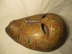 groot masker Afrika hand geschilderd houtsnijwerk, Antiek en Kunst, Kunst | Beelden en Houtsnijwerken, Verzenden
