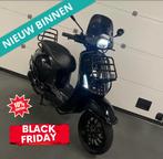 Vespa Sprint 2022 Glan zwart BROM/SNOR 3743KM met Garantie ✅, Fietsen en Brommers, Scooters | Vespa, Ophalen, Maximaal 45 km/u