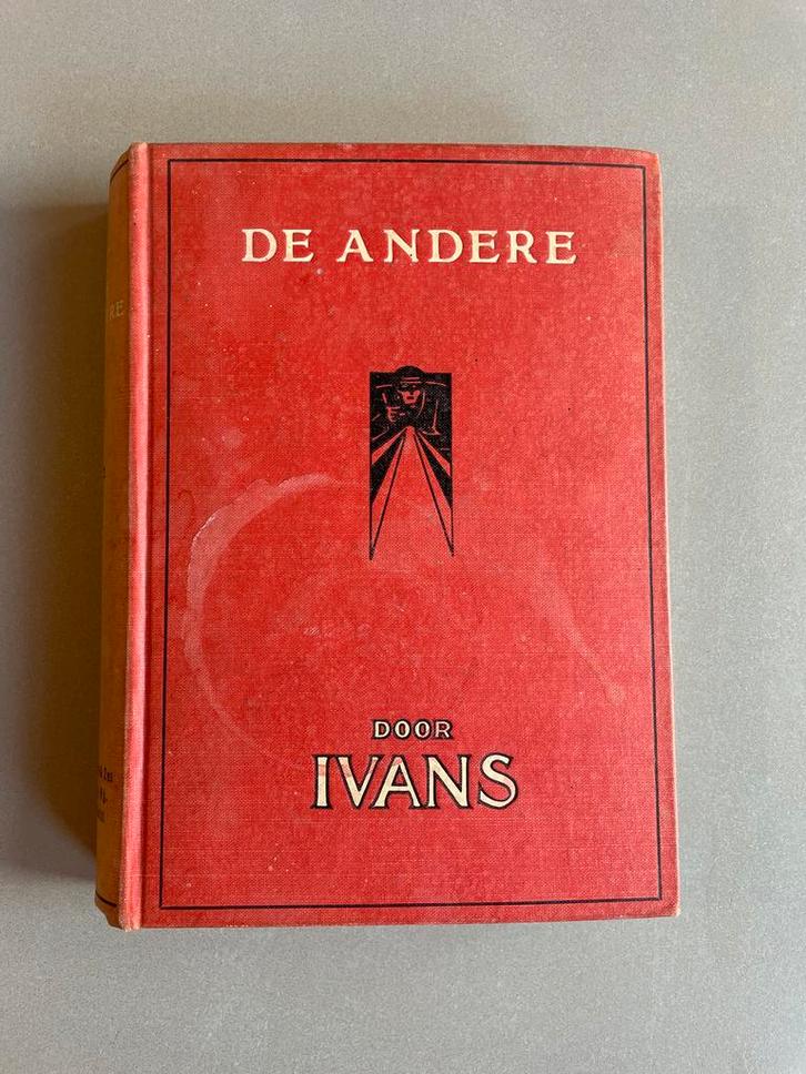 De Andere - Ivans - Detective Roman, Boeken, Detectives, Gelezen, Ophalen of Verzenden
