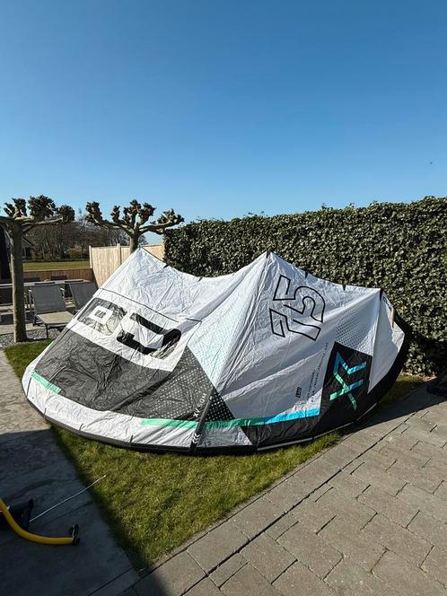 Core kiteset, Watersport en Boten, Kitesurfen, Zo goed als nieuw, Kitesurf-set, 8 m², Twintip, Ophalen of Verzenden