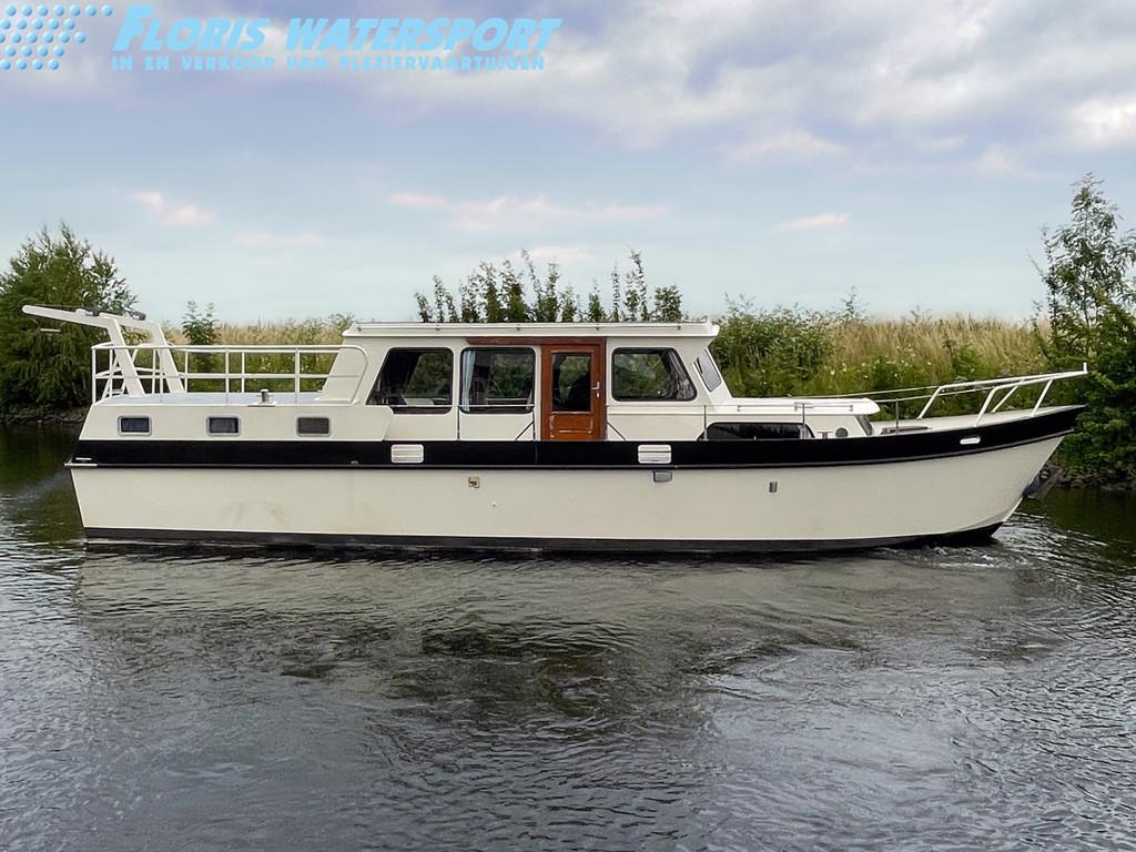 Cupido De Luxe 1100 (bj 1980), Watersport en Boten, Motorboten en Motorjachten, Gebruikt, Overige brandstoffen, 9 tot 12 meter