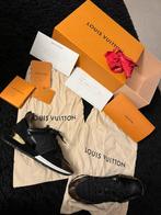 Louis Vuitton run away sneaker 38 met bon, Ophalen of Verzenden, Zo goed als nieuw