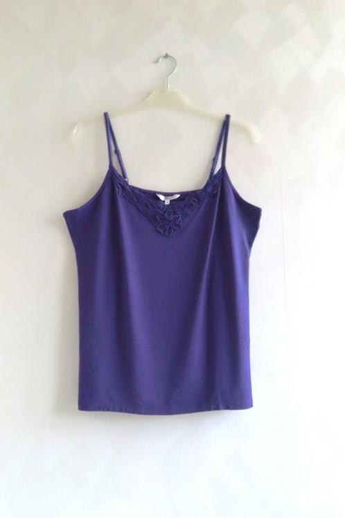 Top Paars Miss Etam mt XXL (4862), Kleding | Dames, Tops, Zo goed als nieuw, Maat 46/48 (XL) of groter, Paars, Zonder mouw, Ophalen of Verzenden