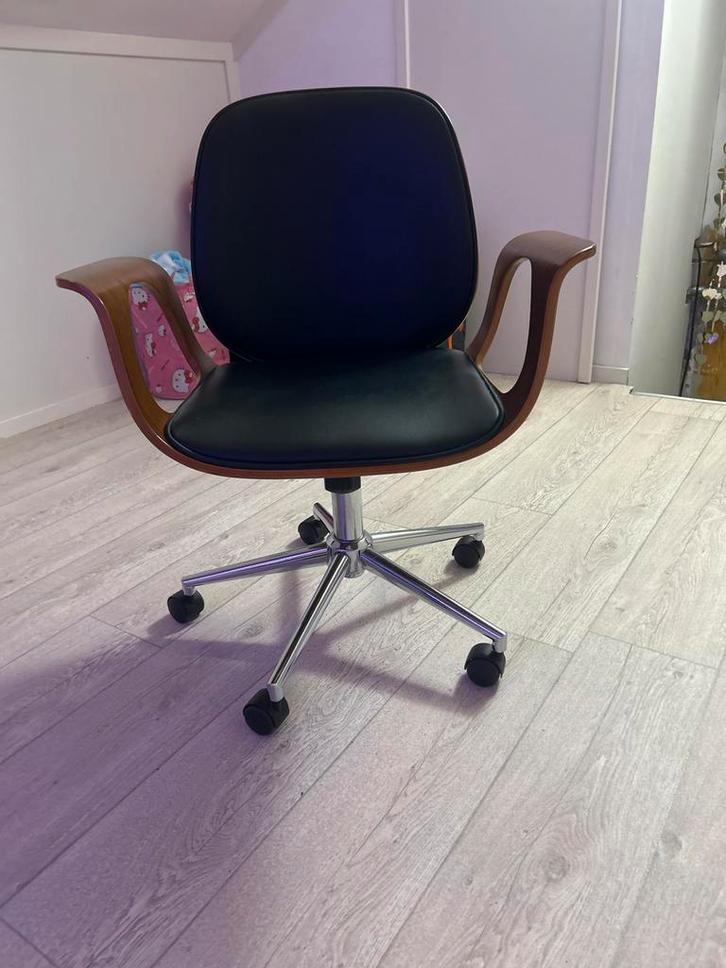 Kare Design Walnoot Bureau Stoel, Huis en Inrichting, Bureaustoelen, Zo goed als nieuw, Bureaustoel, Bruin, Ophalen