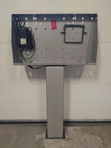 Smart Metals XL tv lift beschikbaar voor biedingen