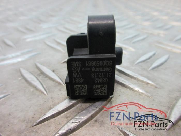 Audi A3 8V0 Crash sensor 5Q0959651, Auto-onderdelen, Elektronica en Kabels, Gebruikt, Ophalen