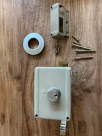 Yale opleg slot 634-60, Doe-het-zelf en Verbouw, Hang- en Sluitwerk, Ophalen, Gebruikt, Slot