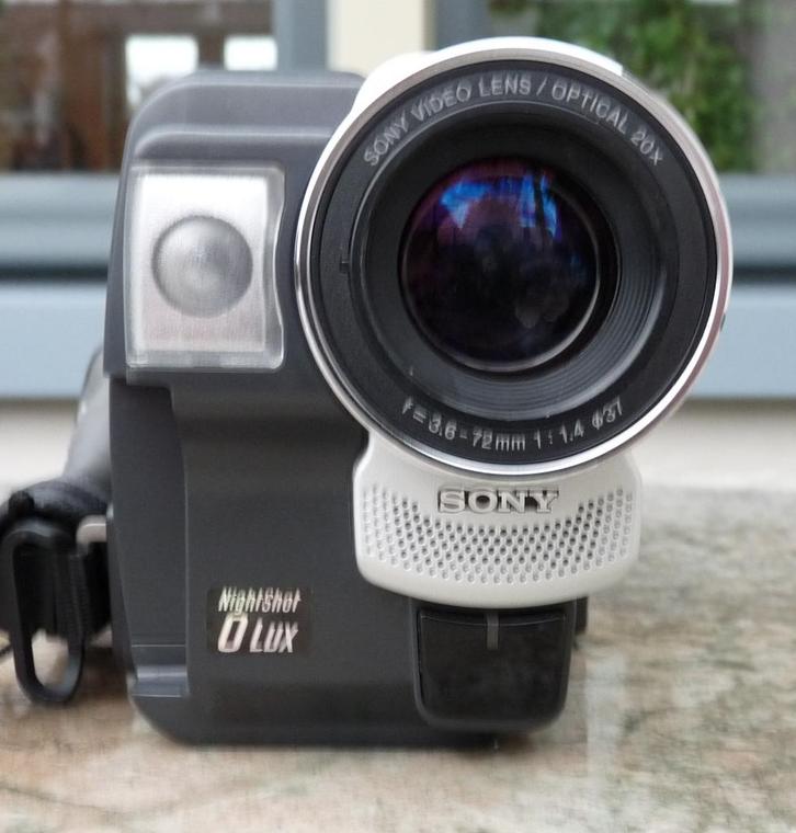 Retro video of zelf digitaliseren ? Sony Video8 Hi8 TBC DNR, Audio, Tv en Foto, Videocamera's Analoog, Camera, Hi 8, Ophalen