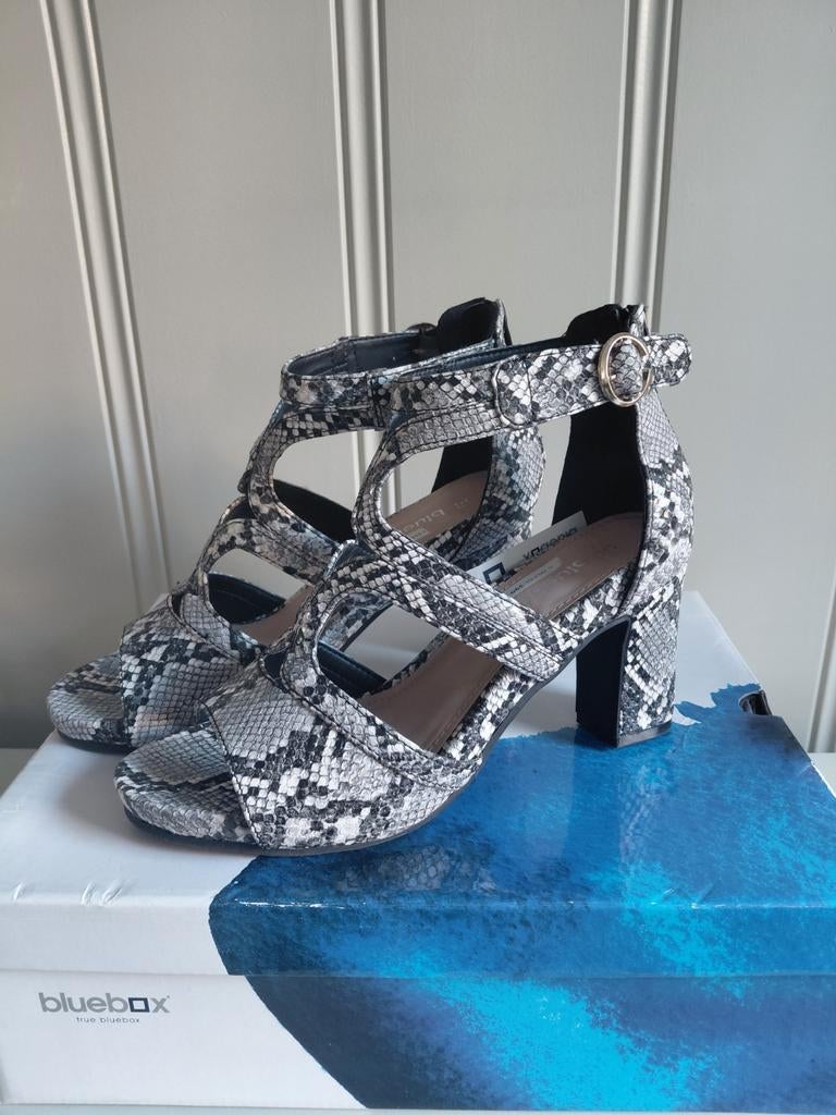 BLUE BOX tijger hakken 39, Kleding | Dames, Blue Box, Zwart, Nieuw, Ophalen of Verzenden