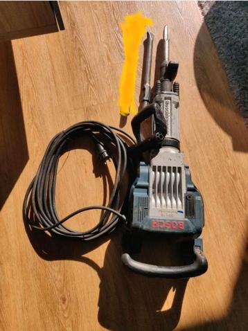 Bosch GSH 16 grote sloophamer / breekhamer + 2 beitels beschikbaar voor biedingen