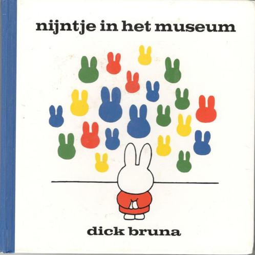 Dick Bruna - Nijntje in het museum., Boeken, Kinderboeken | Kleuters, Gelezen, Ophalen of Verzenden