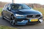 Volvo V60 T8 Twin Engine AWD R-Design SPORT,Alle Opties, Auto's, Automaat, USB, 4 cilinders, Blauw