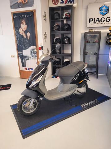 Piaggio zip  2 takt  1327 km !! beschikbaar voor biedingen