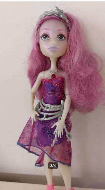 DNX66-2015 Monster High Singing popstar Ari Hauntington beschikbaar voor biedingen