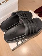 Adidas dames slippers (Nieuw), Kleding | Dames, Ophalen of Verzenden, Zo goed als nieuw