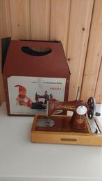 Vintage kinder naaimachine, Antiek en Kunst, Antiek | Naaimachines, Ophalen of Verzenden