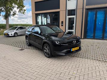 Mazda MX-30 E-skyactiv 145pk Aut 2020 Zwart km 83.000 beschikbaar voor biedingen