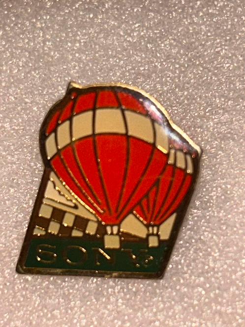 Luchtballon sony, Verzamelen, Speldjes, Pins en Buttons, Zo goed als nieuw, Speldje of Pin, Overige onderwerpen, Ophalen of Verzenden