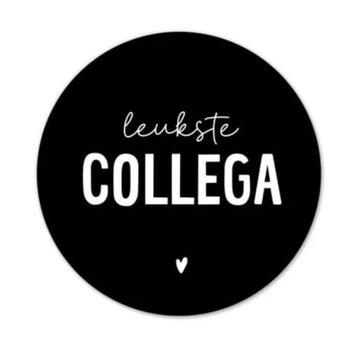 Sticker | leukste collega 100 stuks beschikbaar voor biedingen