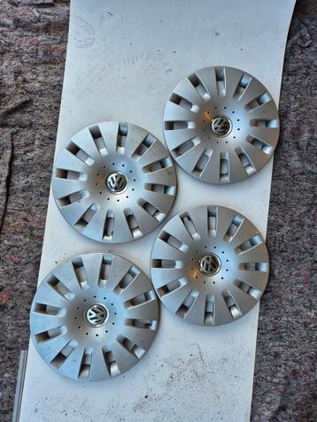 VW Polo wieldoppen 15 inch beschikbaar voor biedingen