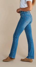 Red button nieuw jeans flare Babette 44/31 stone blue, Blauw, Nieuw, Ophalen of Verzenden, W33 - W36 (confectie 42/44)