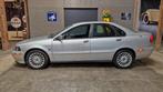 Volvo S40 1.8 Europa 122PK | Rijklaarprijs | Airco | Stoel v, Gebruikt, Zwart, 4 cilinders, Leder en Stof