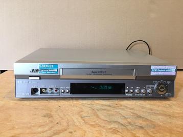 S-VHS video recorder JVC defect beschikbaar voor biedingen