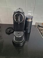Nespresso apparaat incl accesoires, Ophalen, Gebruikt, Espresso apparaat, Koffiepads en cups