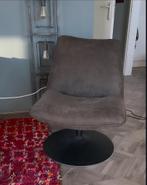 Taupe kleurige fauteuil te koop, Huis en Inrichting, Ophalen, 50 tot 75 cm