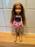 Bratz Passion 4 Fashion - Yasmin, Kinderen en Baby's, Speelgoed | Poppen, Ophalen of Verzenden, Zo goed als nieuw