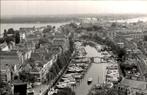 Dordrecht - Foto - Nieuwe Haven Grote kerk, Ophalen of Verzenden, 1960 tot 1980, Zuid-Holland