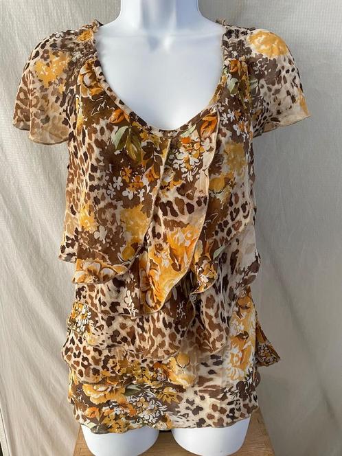 Bruin/beige tuniek met lange ruches - M&S - maat 38, Kleding | Dames, Blouses en Tunieken, Nieuw, Maat 38/40 (M), Beige, Ophalen of Verzenden