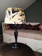 Stijlvolle Tafellamp met Jungle Print, Ophalen, Zo goed als nieuw, Stof, Minder dan 100 cm