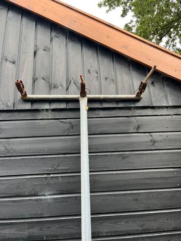 Waslijnpaal gegalvaniseerd. beschikbaar voor biedingen