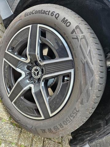 2x 235/55R19 + 2x 255/50R19 Mercedes Continental EcoContact  beschikbaar voor biedingen