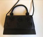 Zwart schoudertasje gala of black tie (nieuw), Sieraden, Tassen en Uiterlijk, Tassen | Damestassen, Ophalen of Verzenden, Nieuw