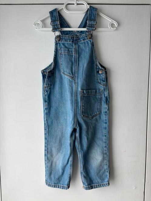 Zara tuinbroek spijkerstof saloppete jeans overall 92, Kinderen en Baby's, Kinderkleding | Maat 92, Zo goed als nieuw, Jongen of Meisje
