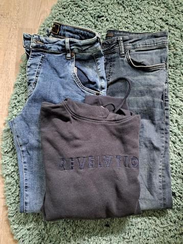  kleding pakket voor jongen, 2x broek en 1x sweater. maat S beschikbaar voor biedingen
