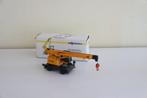 NZG 392 Sennebogen S613 met doos , zie advertentie, Hobby en Vrije tijd, Modelauto's | 1:50, Ophalen of Verzenden, Gebruikt, Hijskraan, Tractor of Landbouw