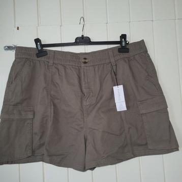 Cargo shorts maat XL van Paula Echevarria for Primark beschikbaar voor biedingen