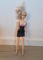 Barbie fashionistas pop mattel zilver 107 haar geschoren, Ophalen of Verzenden, Zo goed als nieuw, Barbie