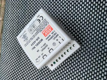 Voeding 24 volt +/- beschikbaar voor biedingen