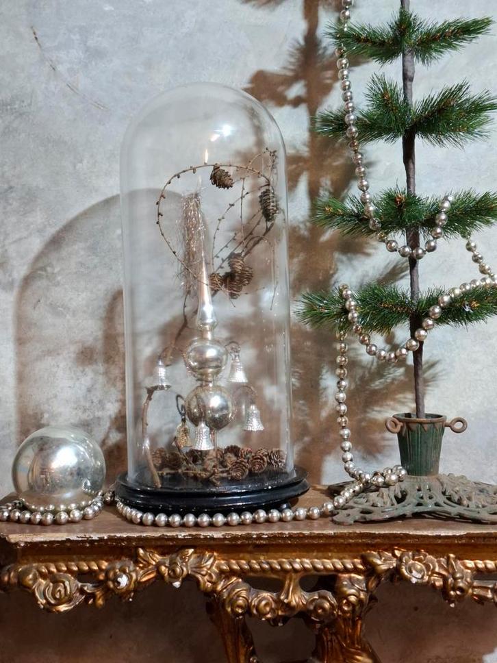 Oude antieke stolp met antieke bellenpiek piek tinsel, Verzamelen, Glas en Borrelglaasjes, Gebruikt, Overige typen, Ophalen of Verzenden