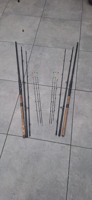 2x tricast triune heavy feeder hengels met 6 topjes beschikbaar voor biedingen